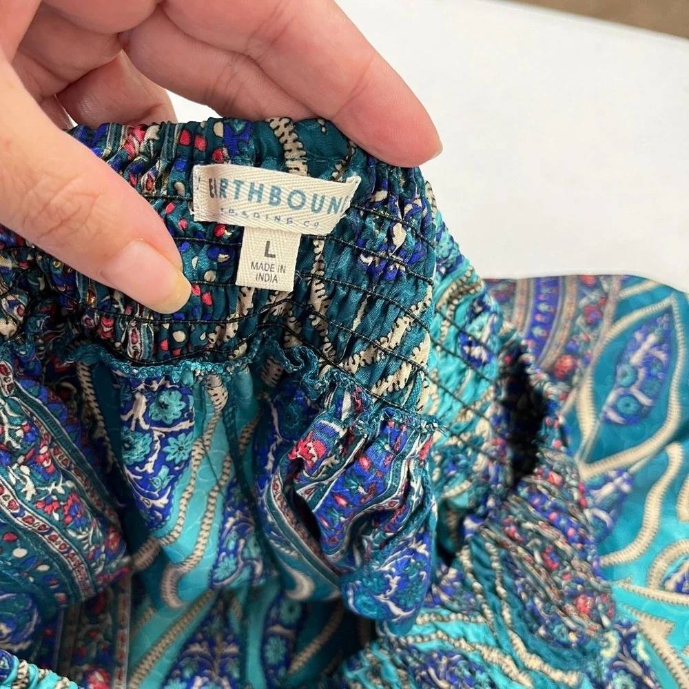 Earthbound Trading Shorts Size L Teal Blue Smocked Waist Boho Festival‎ Peacock